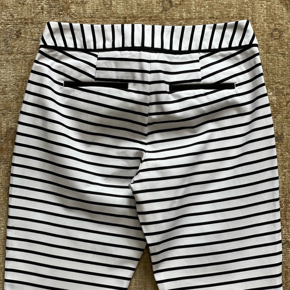 Express The Columnist Black and White Striped Trousers, size 00R - Picture 8 of 9